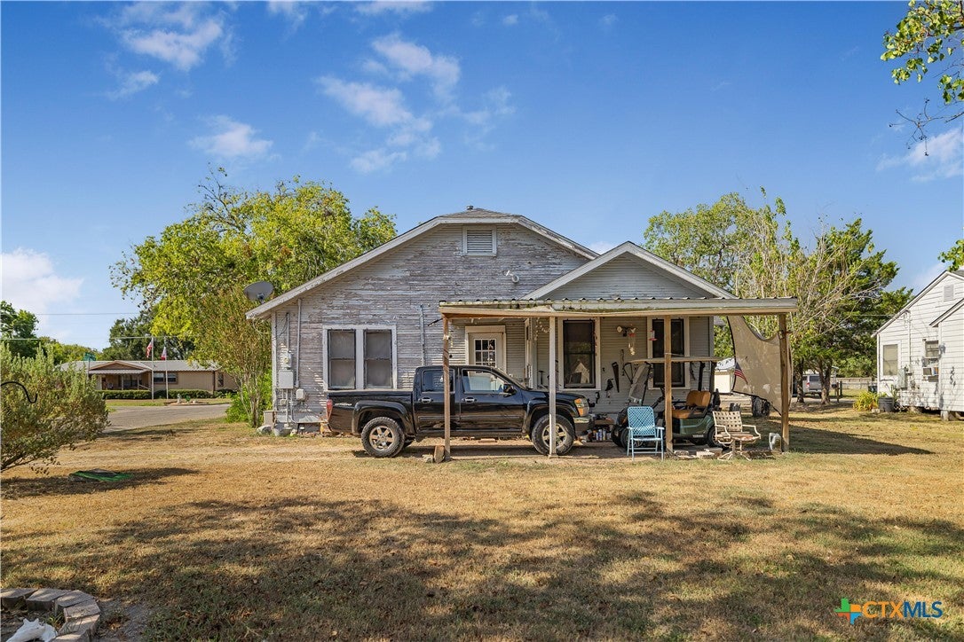 520 E First Street