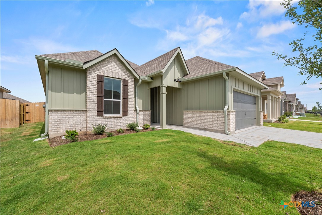 1430 Dowdy Drive