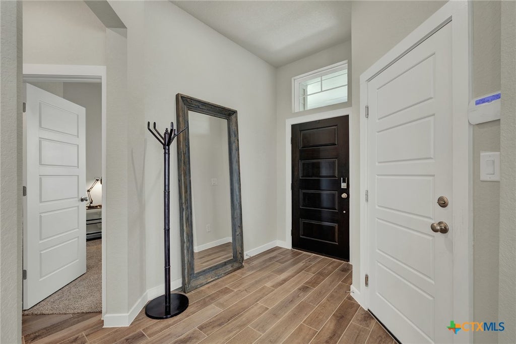 Photo of 708 Willowbrook, New Braunfels, TX 78130 (MLS # 614684)