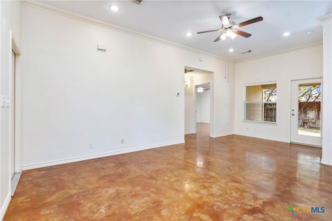 A home in Canyon Lake