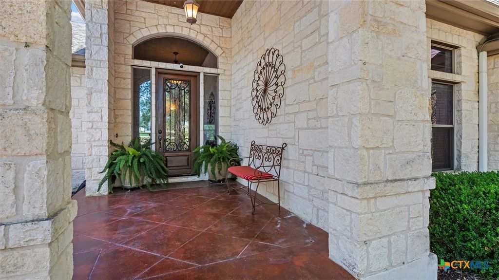 Photo of 179 Silverado, New Braunfels, TX 78132 (MLS # 612855)