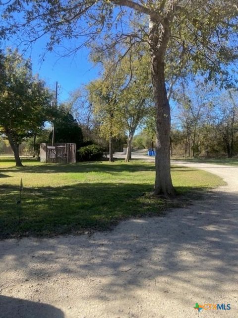 00 Buffalo Gap Seguin TX 78155