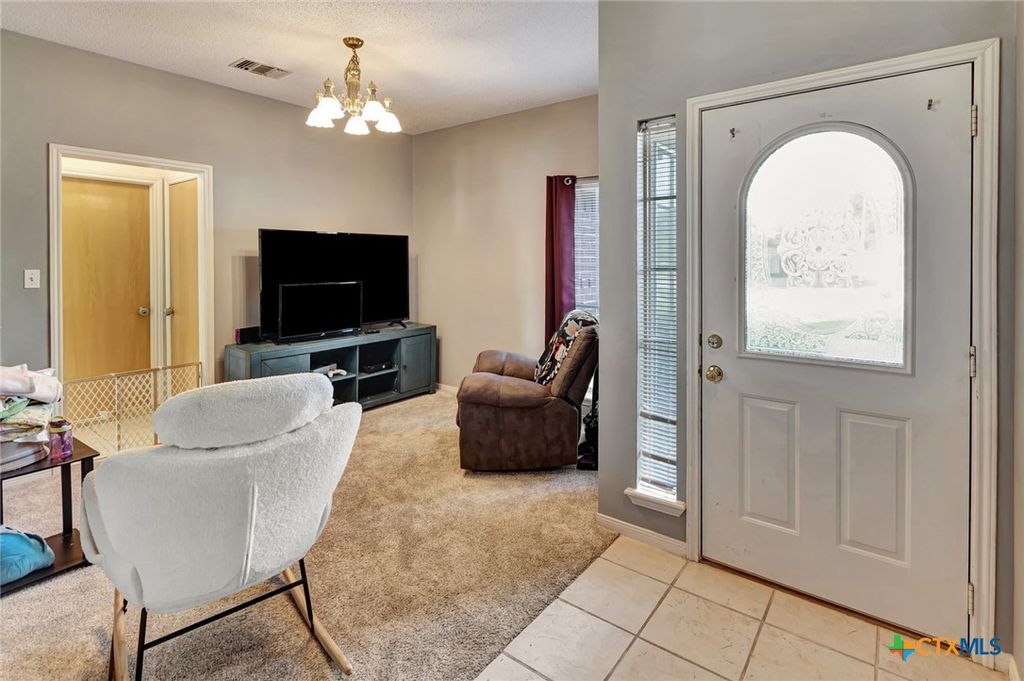 Photo of 103 Ashland Creek, Victoria, TX 77901 (MLS # 616455)