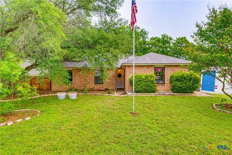 Photo of 302 W Anderson Avenue, Copperas Cove, TX 76522 (MLS # 612532)