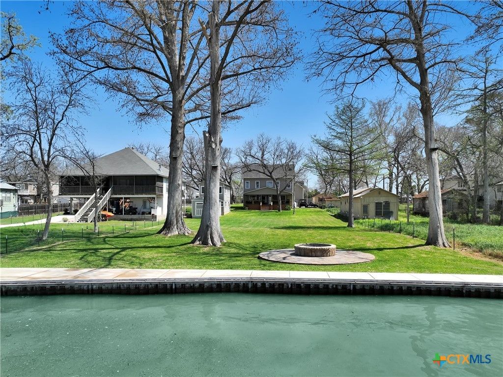 listing image 0