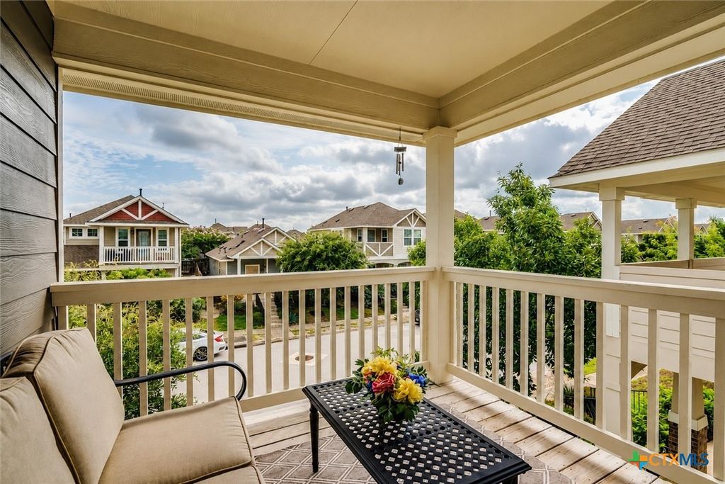 Photo of 151 Friendship Oak Drive, San Marcos, TX 78666 (MLS # 618712)