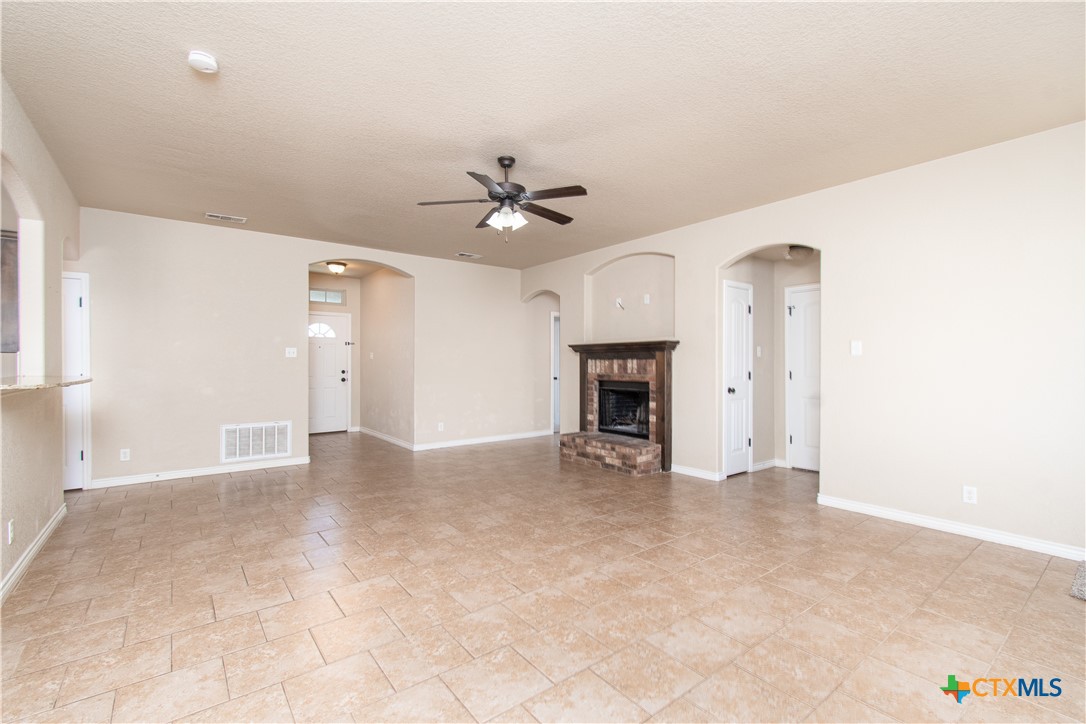 3808 Anvil Range Road