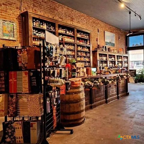 418 E Texas Avenue 420 Mart TX 76664