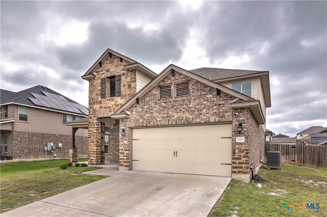 5300 Primavera Lane
