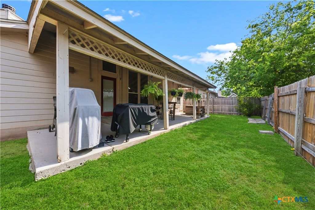 Photo of 321 Placid Meadow, New Braunfels, TX 78130 (MLS # 610335)