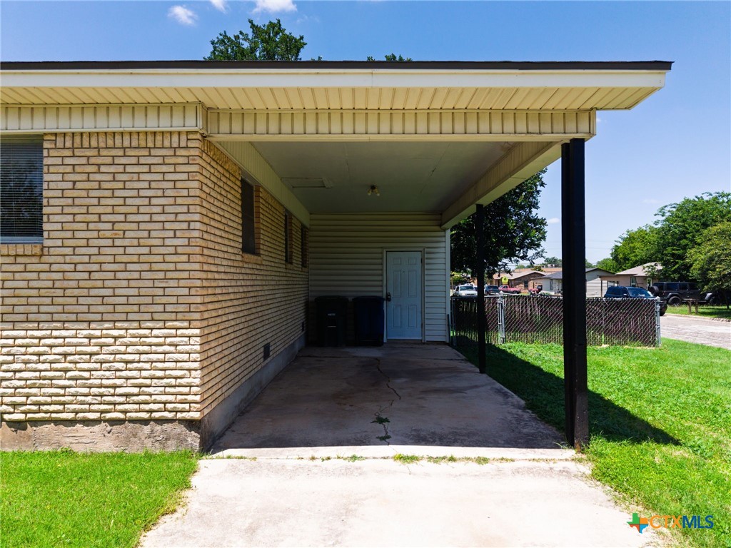 602 Highway Avenue B