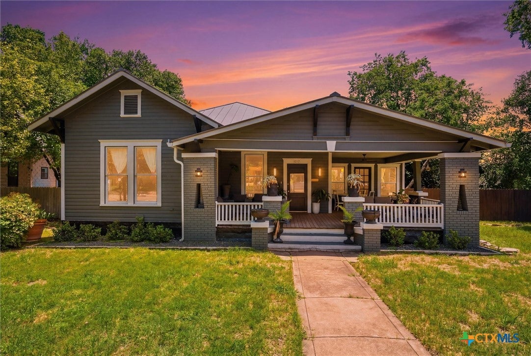Photo 1 of 30 — 1017 W Hopkins Street, San Marcos, TX 78666