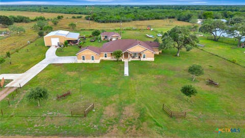 Photo of 1207 Friar Rd RD, Cuero, TX 77954 (MLS # 621805)