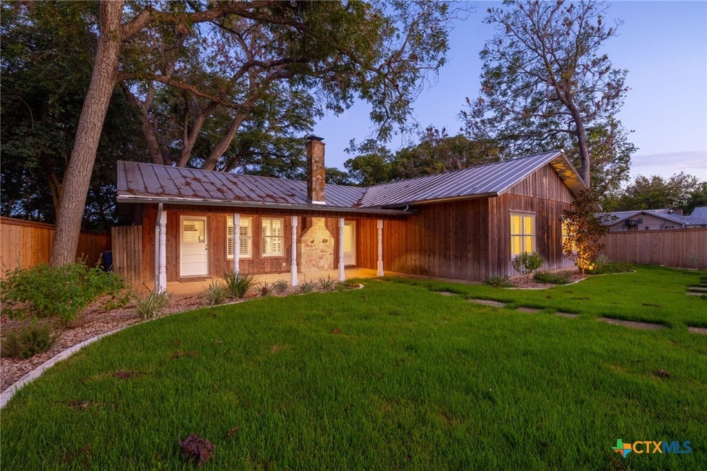 Photo of 2221 Gruene Road, New Braunfels, TX 78130 (MLS # 621855)