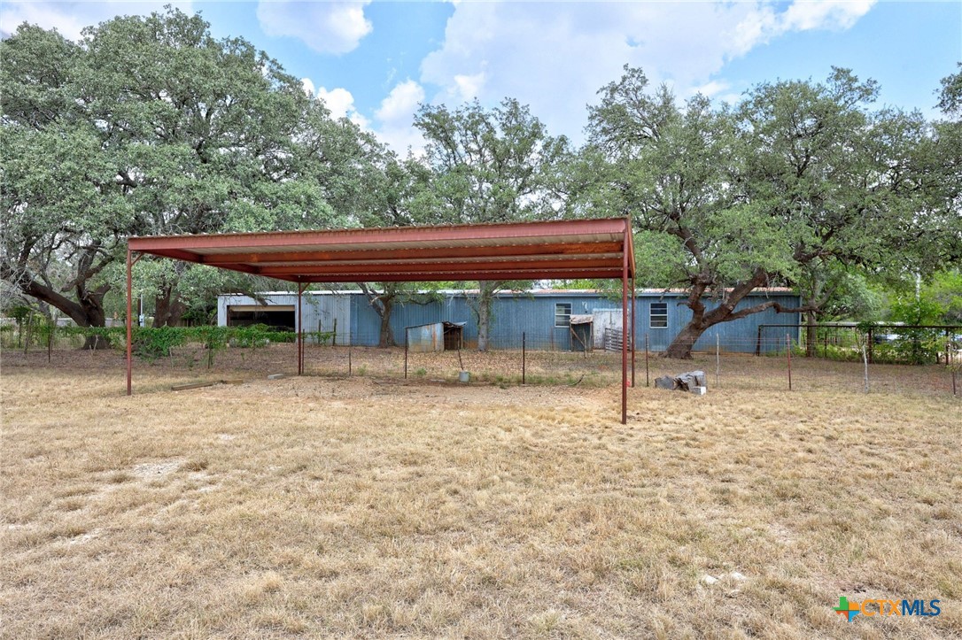 301 Private Road 904