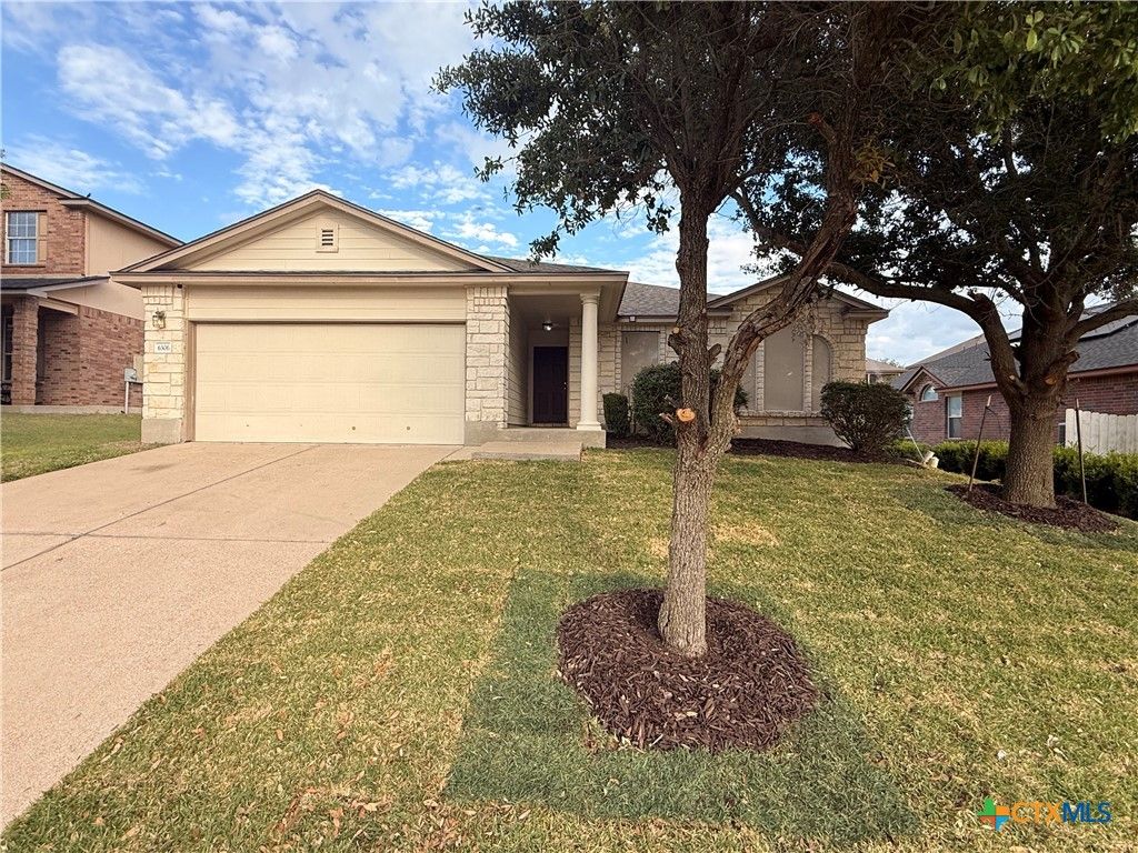 Photo of 6306 Nessy Drive, Killeen, TX 76549 (MLS # 610375)