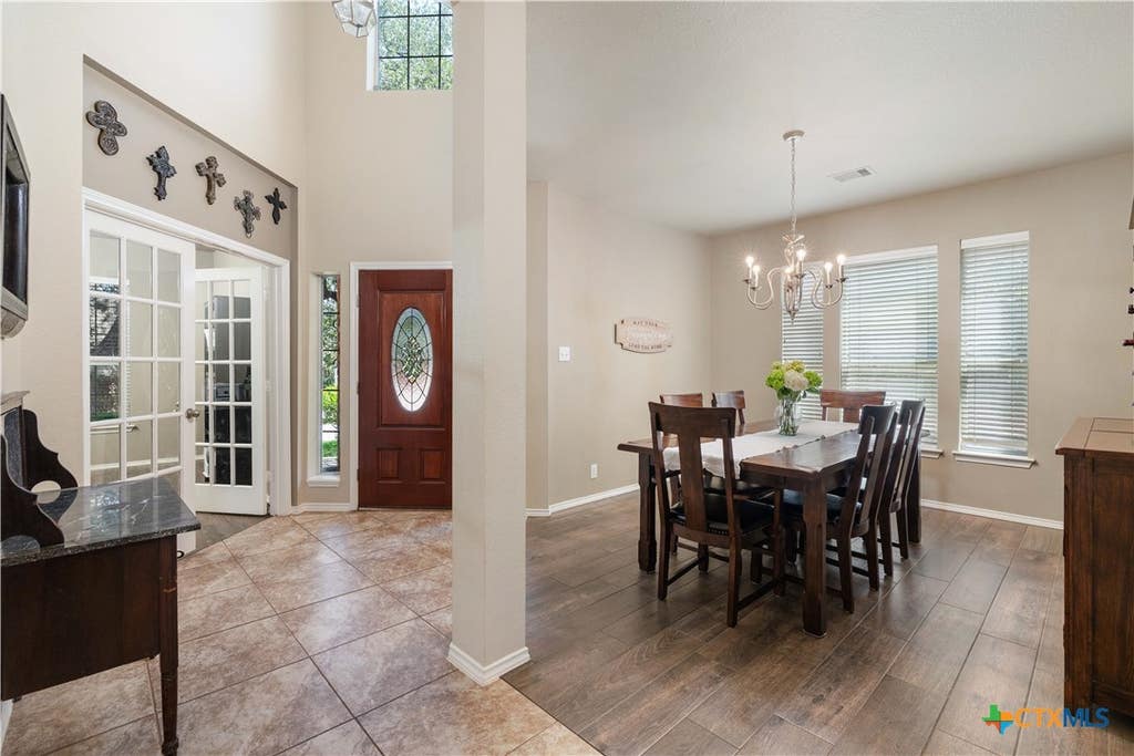 Photo of 229 Bending Oak, New Braunfels, TX 78132 (MLS # 620791)