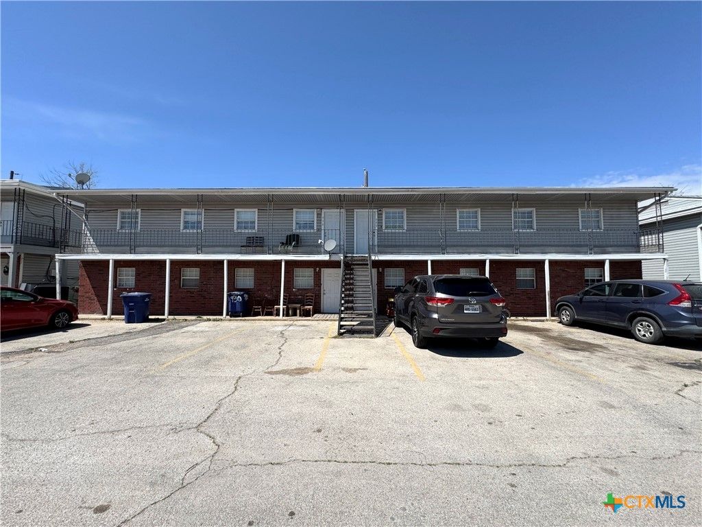 Photo of 930 S 15th Street, Copperas Cove, TX 76522 (MLS # 610914)