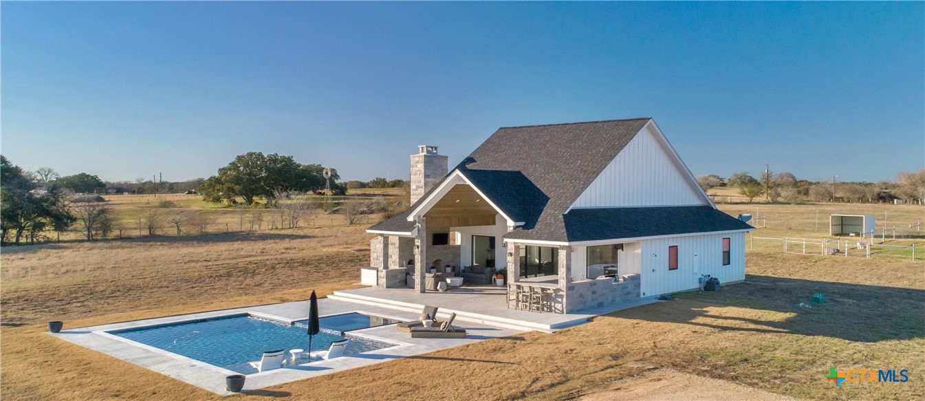 2122 County Road 324