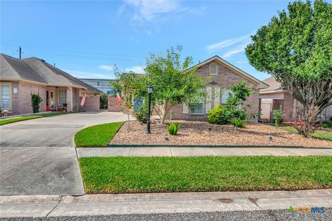 107 Tradewind Drive Victoria TX 77904