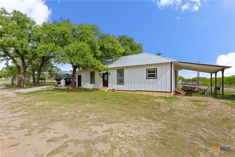 13613 N State Highway 16 Fredericksburg TX 78675