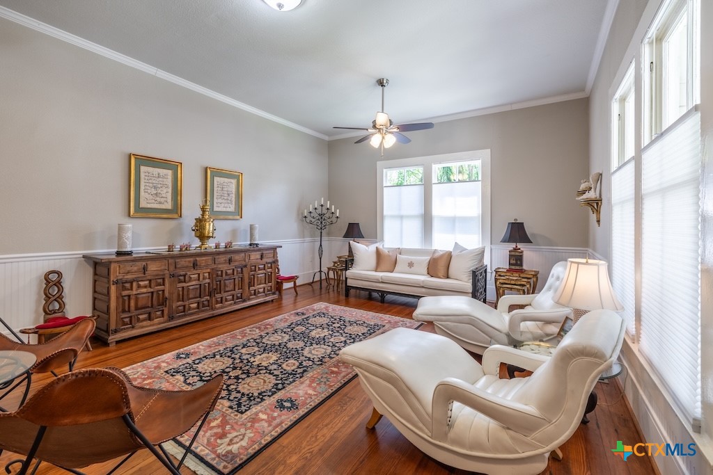 114 N College Street