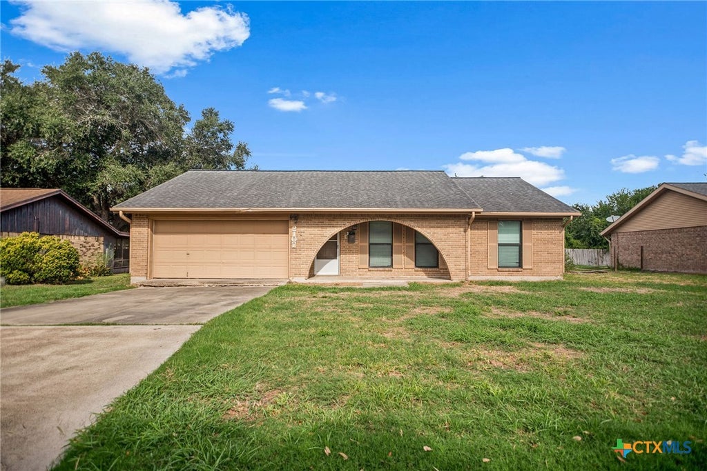 Photo of 2107 Jackson Street, Port Lavaca, TX 77979 (MLS # 627838)