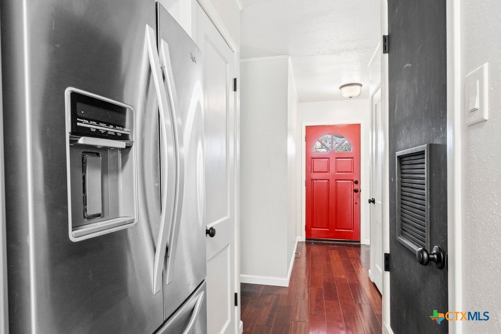Photo of 618 Dartmouth Street, San Marcos, TX 78666 (MLS # 628210)