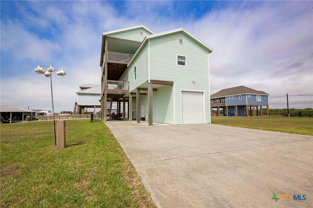 Photo of 108 Koinonia Court, Port OConnor, TX 77982 (MLS # 610868)