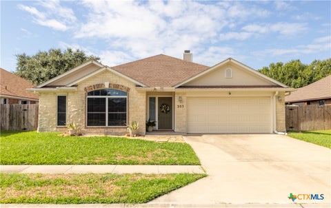 Photo of 305 Waterstone, Victoria, TX 77901 (MLS # 627146)