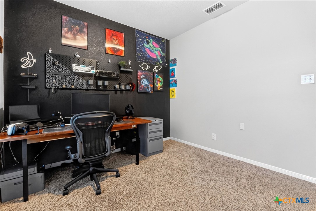 7405 Buffalo Grass Drive