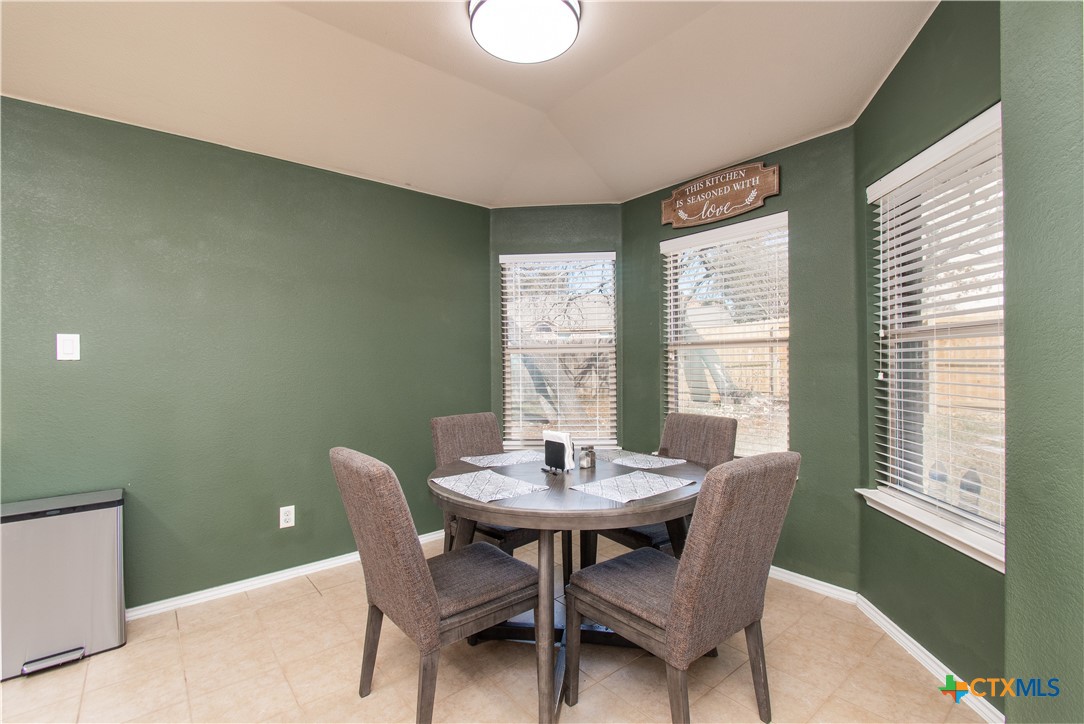 6704 Indian Hawthorne Drive