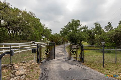 Photo of 1645 Agarita Drive, Fischer, TX 78623 (MLS # 612720)