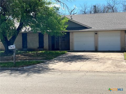 Photo of 1406 Edgefield Street, Killeen, TX 76549 (MLS # 607202)