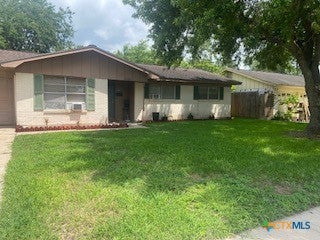 Photo of 3106 Erwin Avenue, Victoria, TX 77901 (MLS # 617480)