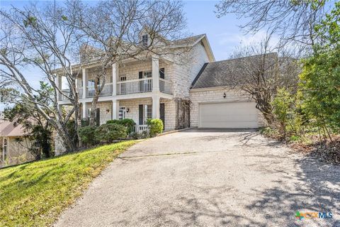 Photo of 5901 Round Table Cove, Austin, TX 78746 (MLS # 606158)
