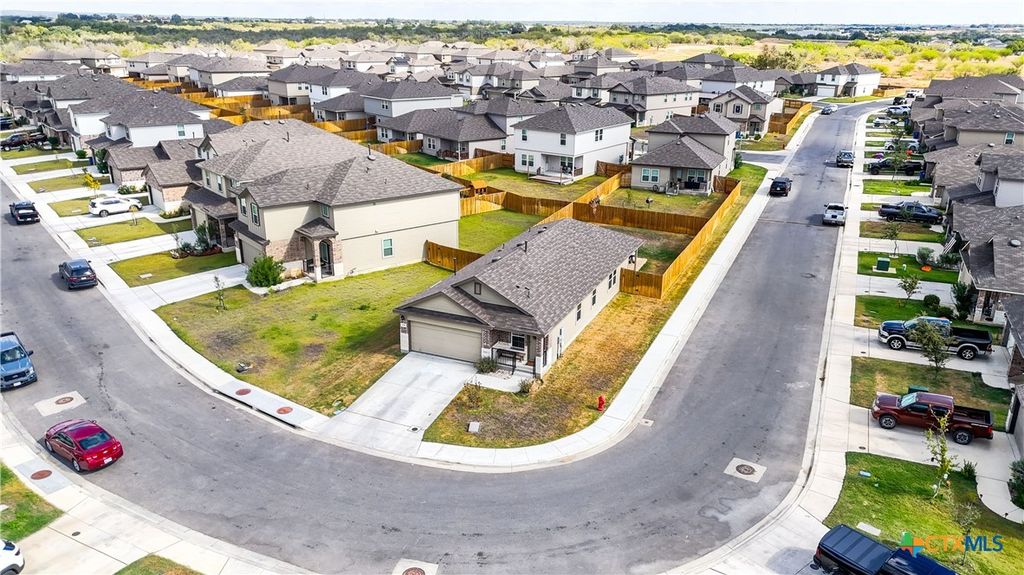 Photo of 150 Legendary Trail Loop, Floresville, TX 78114 (MLS # 610590)