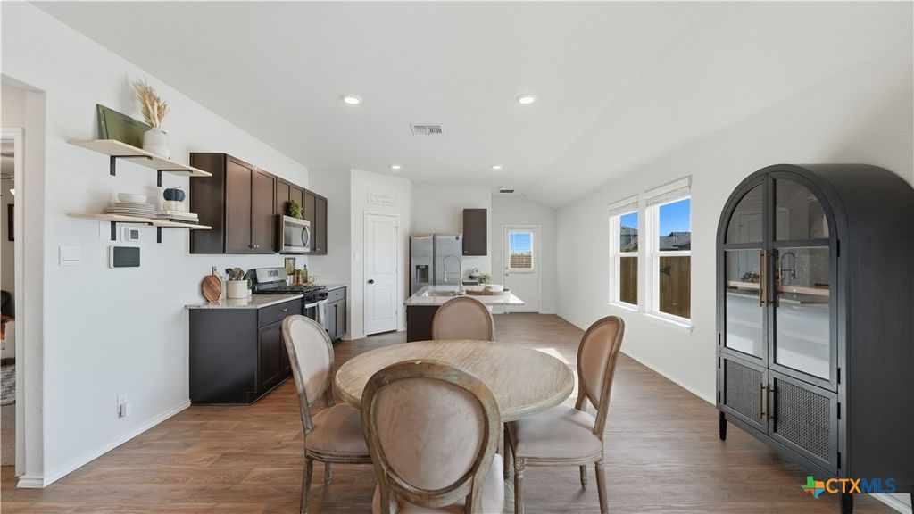 Photo of 150 Legendary Trail Loop, Floresville, TX 78114 (MLS # 610590)