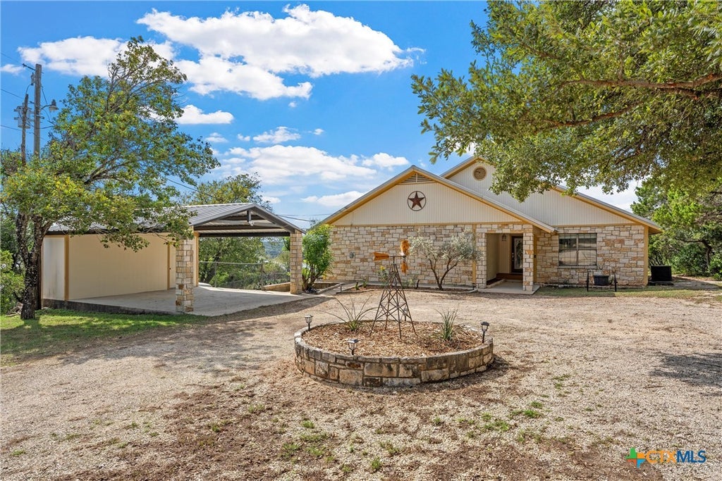 Photo of 16185 Brazos Court, Temple, TX 76502 (MLS # 627073)
