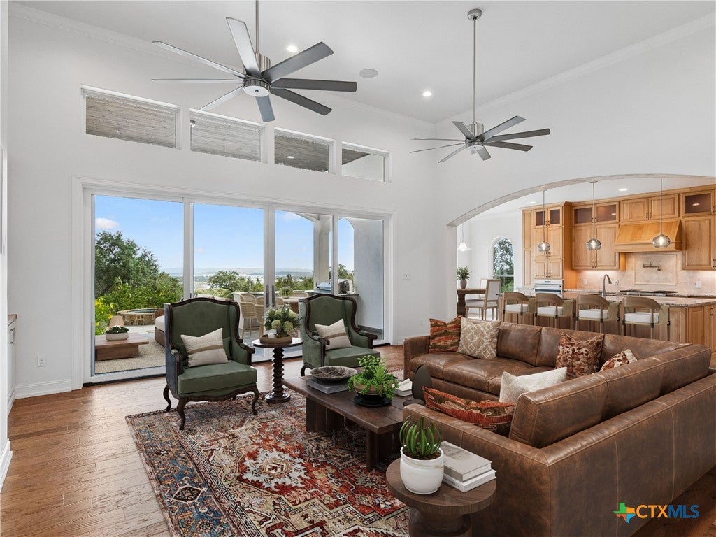 2144 Senora Ridge