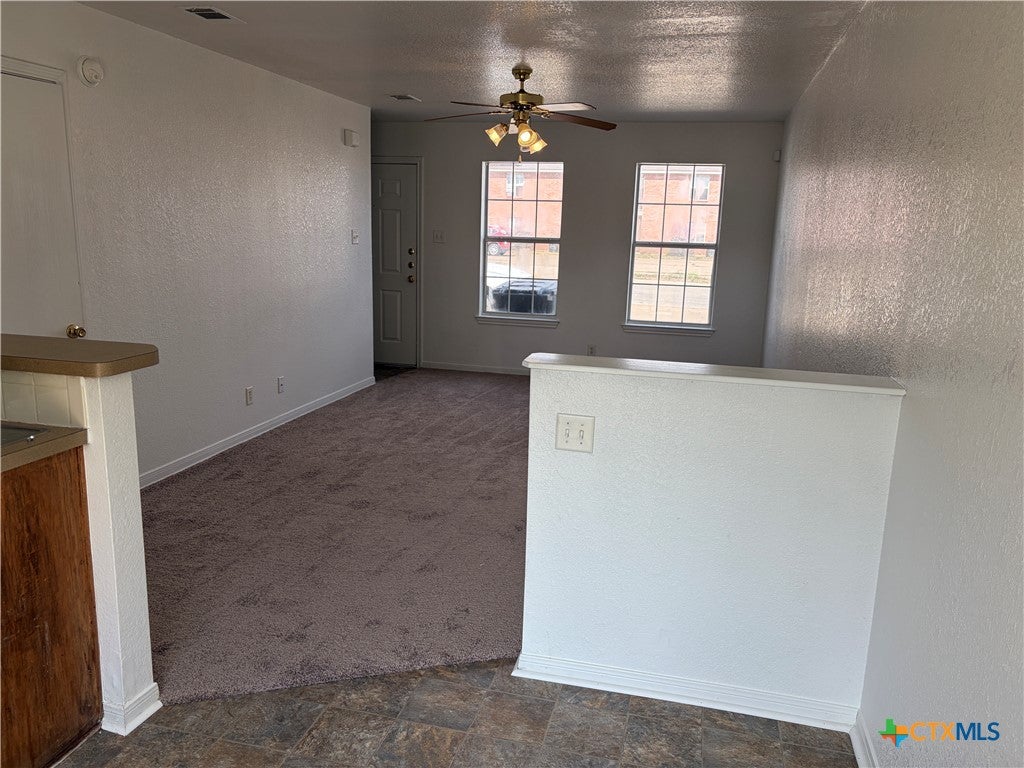 1402 Dugger Circle