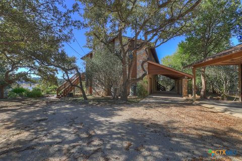 A home in Canyon Lake