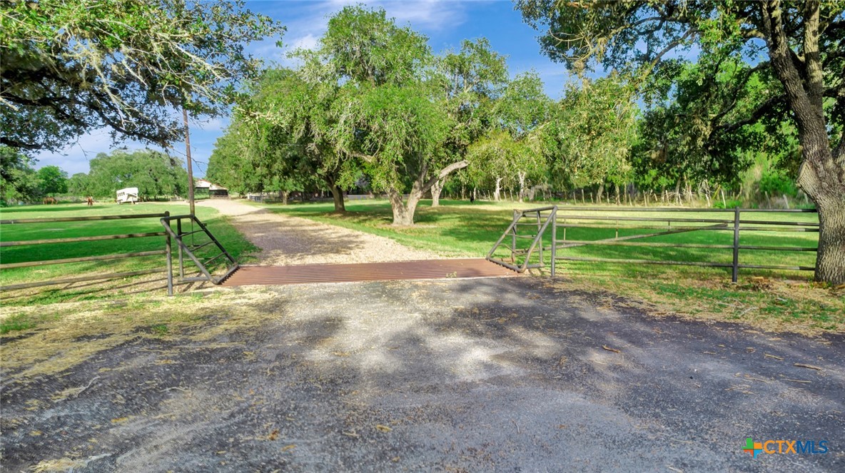 371 Old Gonzales Road