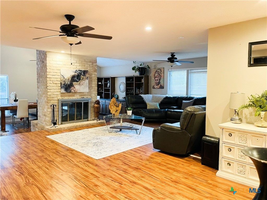 Photo of 4338 Hollow Hill Drive, San Antonio, TX 78217 (MLS # 596962)