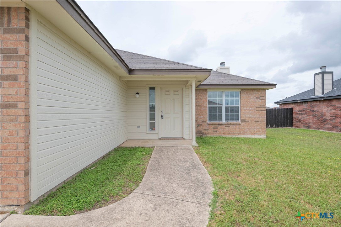 3807 Bolivar Drive