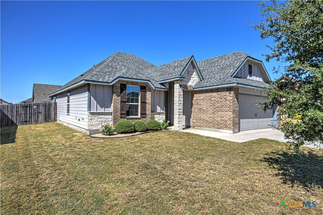 1110 Lilac Ledge Drive