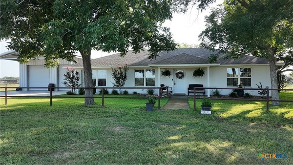8652 STATE HIGHWAY 111 E, YOAKUM, TX 77995 - Image 3648ca06faca6df6bf9e7ecf6513a094/652205865
