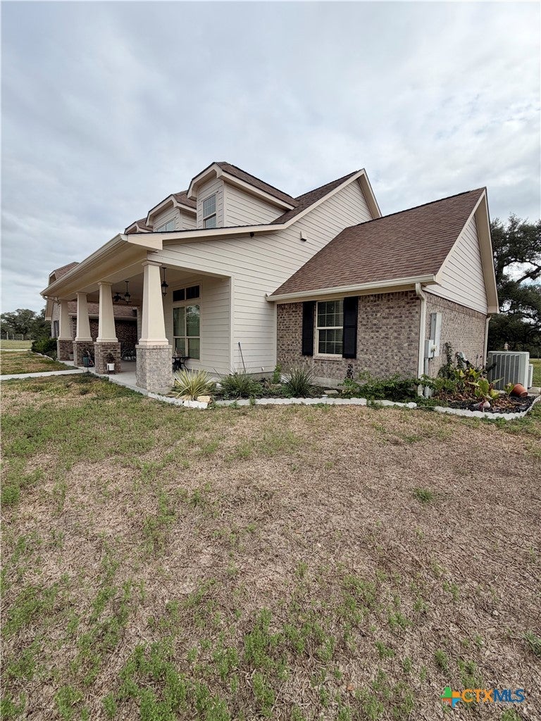 1684 Zengerle Rd