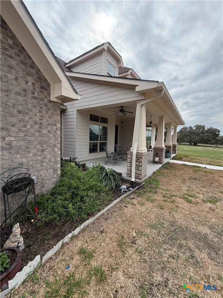 1684 Zengerle Rd