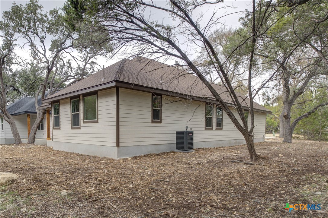 Wimberley, Texas 78676, United States, 3 Bedrooms Bedrooms, ,2 BathroomsBathrooms,Residential,Active,249357